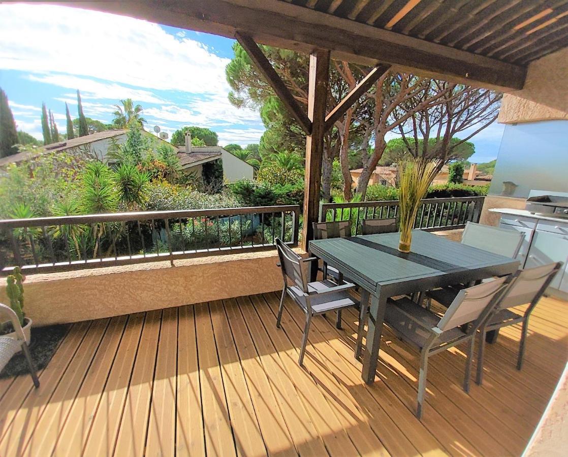 La Terrasse Des Golfs, Duplex Climatise, 2 Sdb, Garage, Calme Et Verdure Saint-Raphaël المظهر الخارجي الصورة